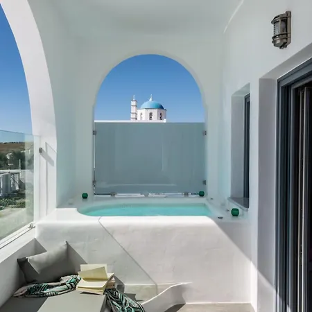 Villa Aspronisi Luxury With Caldera View Megalohóri