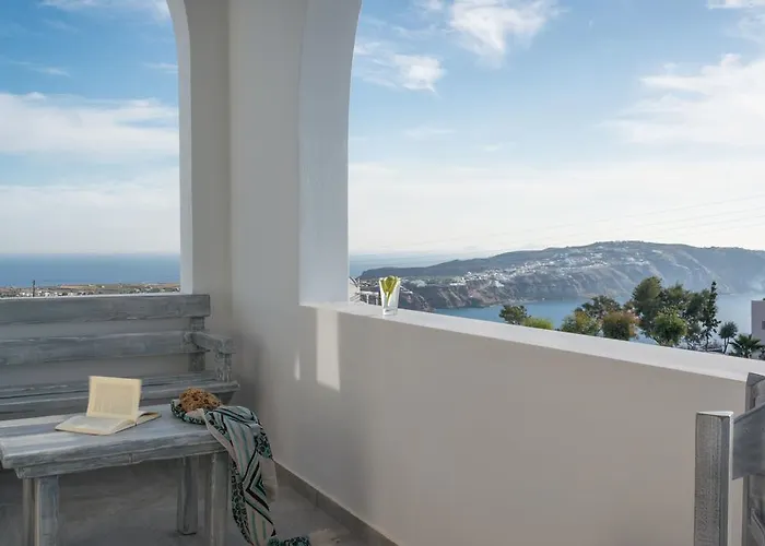 Aspronisi Luxury With Caldera View *